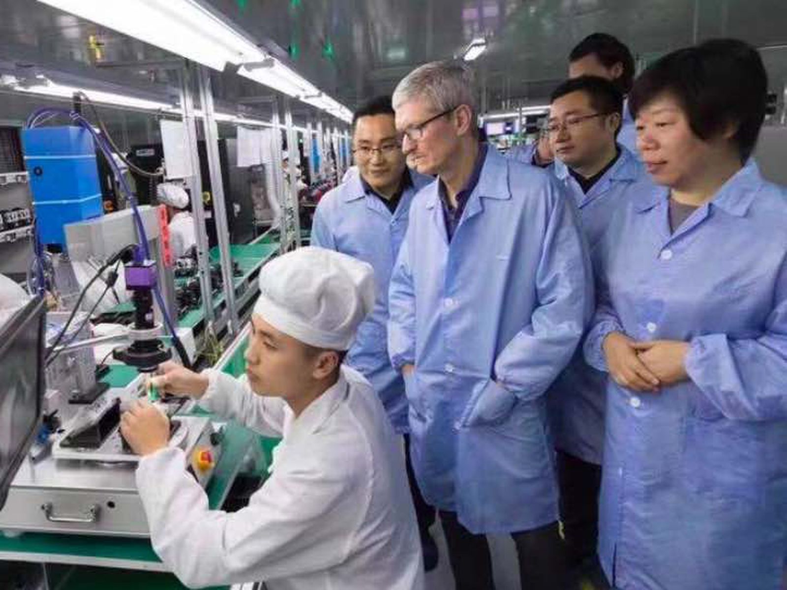 Apple factoies in Vietnam